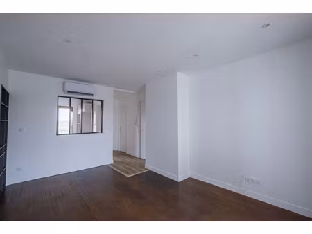 t3 rénové traversant- saint cyprien 31300 toulouse