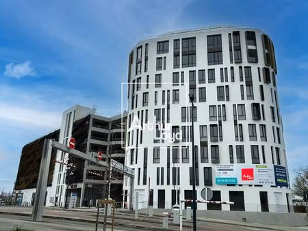 vente bureaux 270 m² à 329 m²