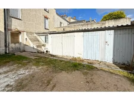 location stationnement  13 m² t- à orléans  100 €