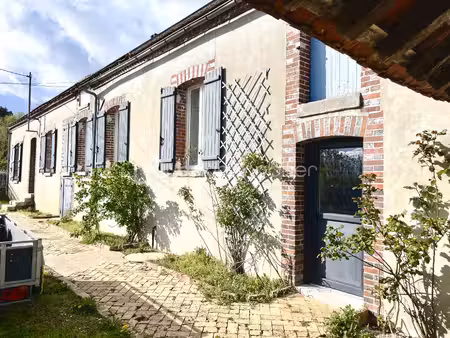 maison longere de 160 m² à saint-julien-du-sault
