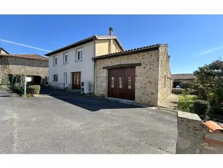 maison saint-adjutory m² t-5 à vendre  167 000 €