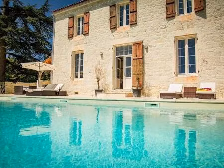 ferme équestre à vendre