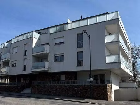 noyal-chatillon-sur-seiche - quartier residentiel - 2 pièces - 1 chamb