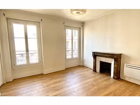 location appartement  m² t-3 à paris 11  1 248 €