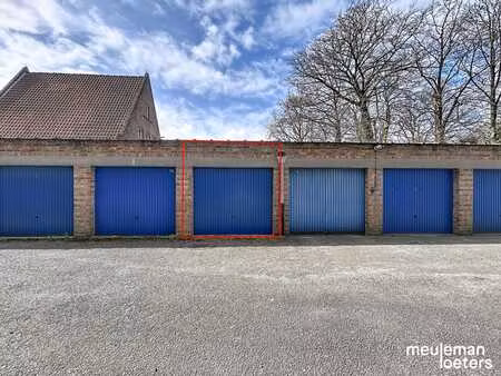 garage box spacieuse à sint-michiels