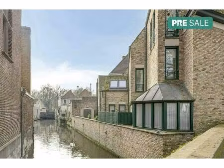 uniek gelijkvloers appartement aan het minnewater te brugge