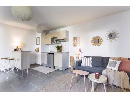 t1 croix daurade - terrasse - résidence récente et parking