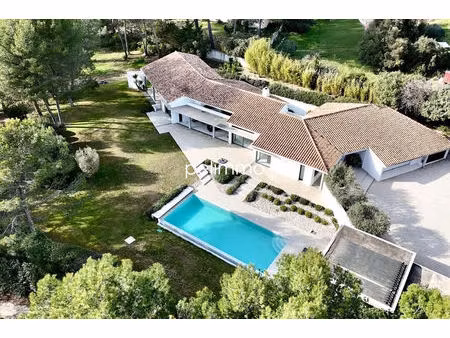 lambesc : villa d'architecte