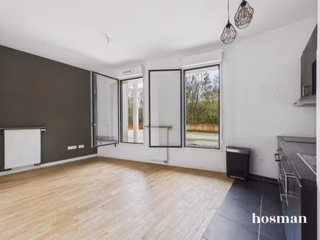 2 pièces de 42m² avec parking - terrasse des chasses royales  saint-germain-en-laye