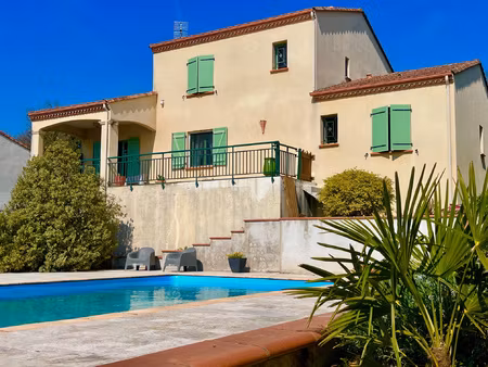 maison 4 ch./1 bureau  piscine et garage