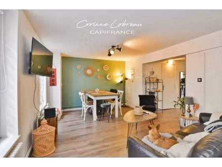 maison de ville à vendre 4 chambres bage le chatel (01)