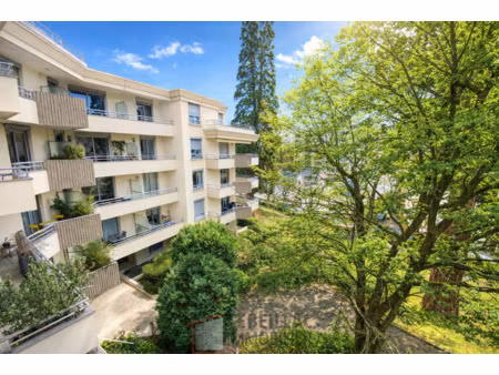 résidence de standing donnant sur parc !