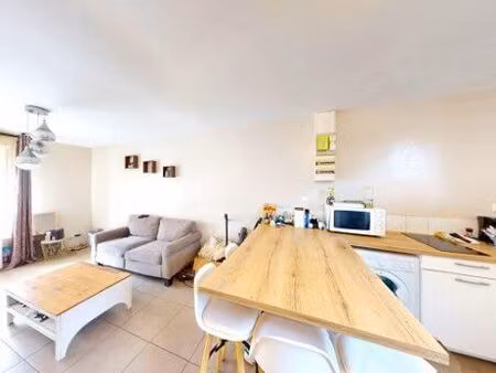 idéal placement locatif f2 quartier de l'eure