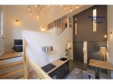 t2 d'architecte esprit loft en haut des pentes