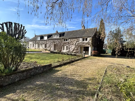 propriété avec maison d'amis et piscine vallée de l'indre