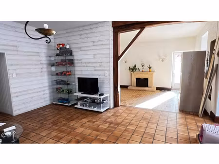 vente maison à pouzauges (85700) : à vendre / 128m² pouzauges
