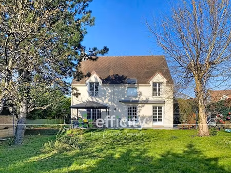 maison 7 pièces - 209 m²