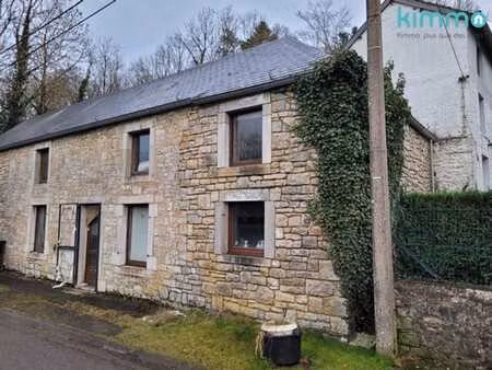 maison à rénover avec 4 chambres  garage et jardin