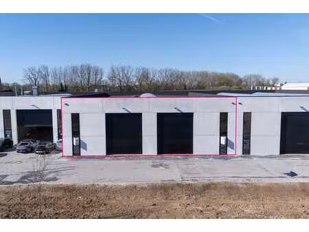 nieuwbouw kmo-unit 886m² in deinze