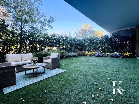 montpellier – élégance et sérénité aux portes du centre-v