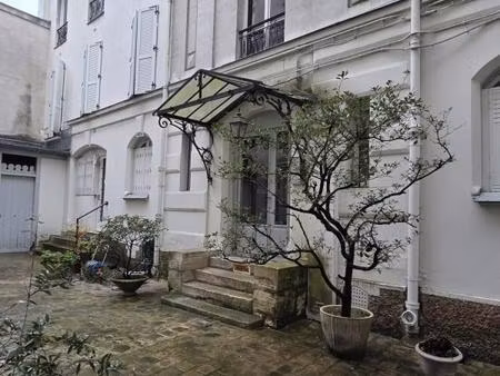 3 pieces - paris 75005 - port royal