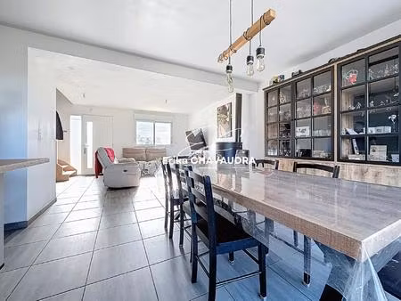 maison de résidence 3 chambres jardin  garage