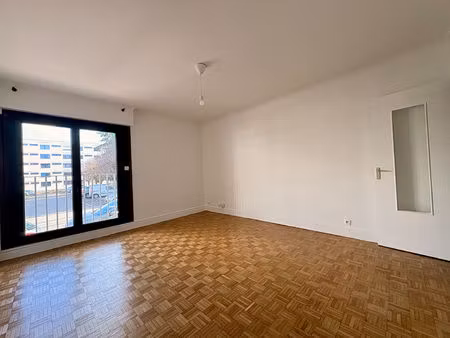 appartement 3 pièces de 67.83 m²