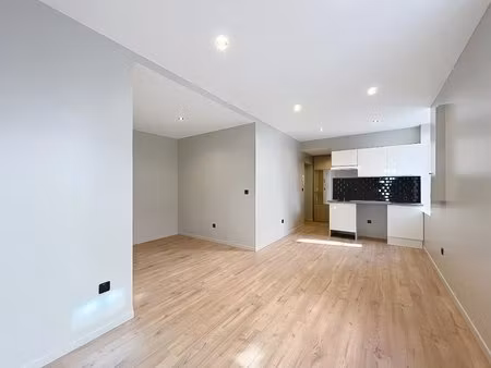 location charmant t2 rénové à sainte-foy-lès-lyon