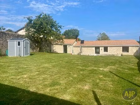 vente maison à machecoul (44270) : à vendre / 84m² machecoul