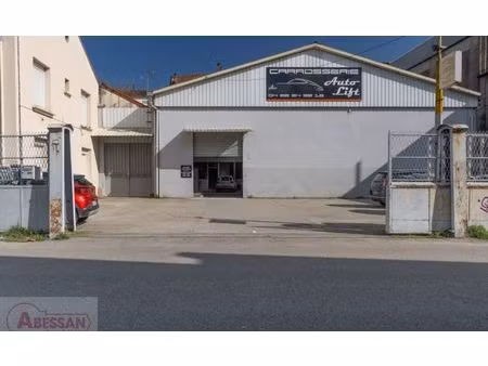 vente garage (fonds) ales  580m² 5 pièces 164 000€ avec garage