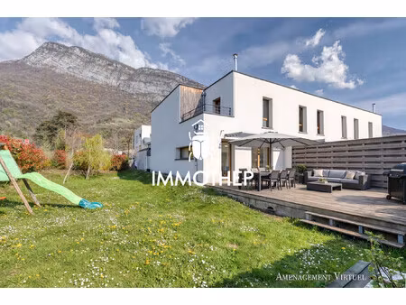 maison 4 pieces + c 97 m²