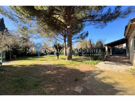 villa 5pièce(s) 3chambre(s) 100 m² aigues-vives (30670)