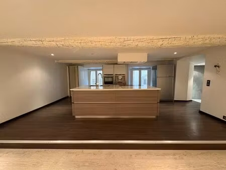 vente commerce 160 m² nice (06300)