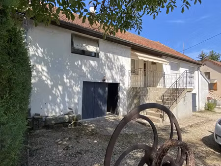 vente maison 5 pièces 114 m² à saisy (71360)  109 500 €