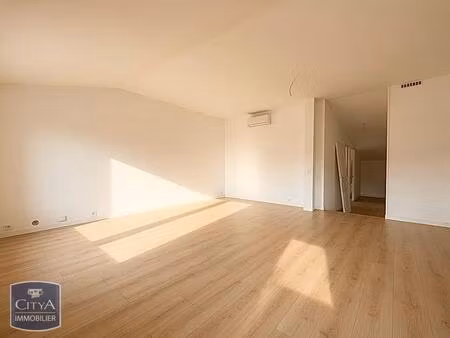 location appartement 3 pièces 49m² montricoux 82800