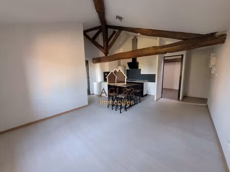 location appartement 3 pièces 52m² albias 82350