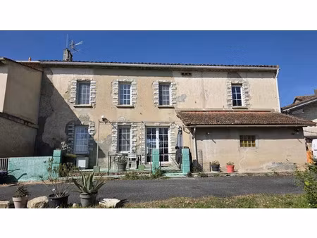 vente maison 4 pièces 176 m² à puylaurens (81700)  145 000 €