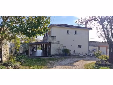 vente maison 6 pièces 185 m² à saint-pardoux-isaac (47800)  140 000 €