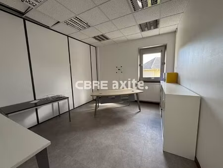 location local professionnel 160m² chambery 73000