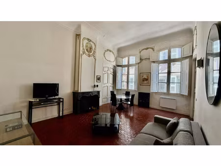 location appartement 2 pièces 64 m² à aix-en-provence (13100)