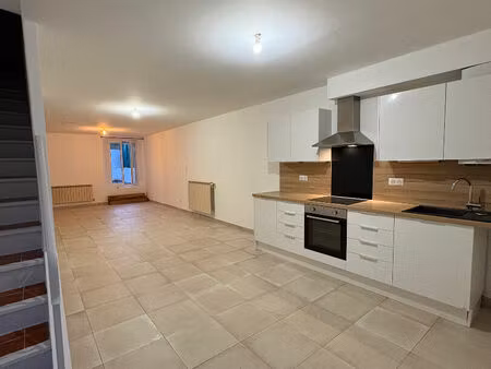 maison de ville au coeur du village du logis neuf entièrement rénové