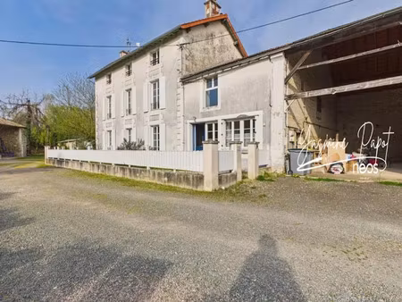 vente maison 12 pièces 295 m² à saint-maixent-l'ecole (79400)  192 000 €
