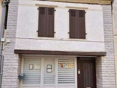 vente immeuble 240 m² navarrenx (64190)