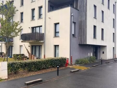t3 de 67 m² avec balcon  parking et équipements modernes