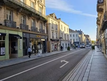 vente commerce 74 m²