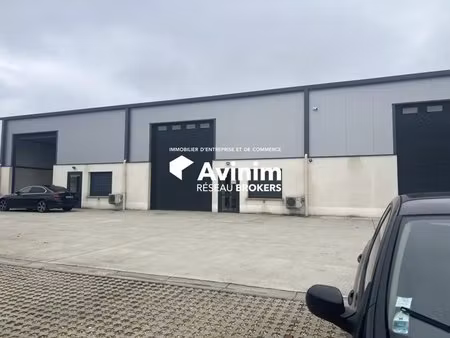 location commerce 280 m²