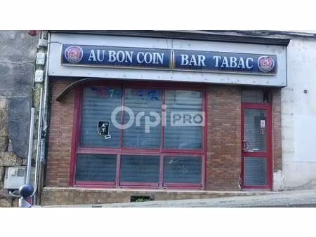 location commerce 80 m²