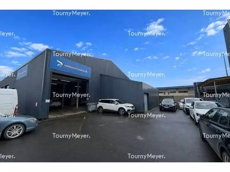 location local d'activités 1 200 m²