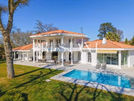 vente maison 9 pièces 344 m² biarritz (64200)