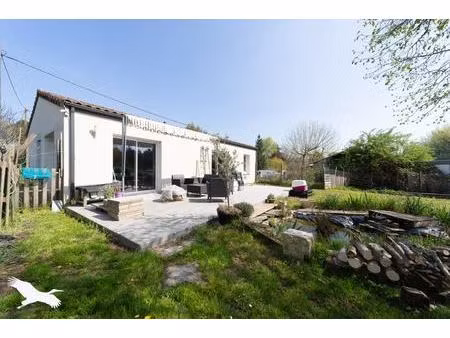 vente maison 3 pièces 80 m² cavignac (33620)